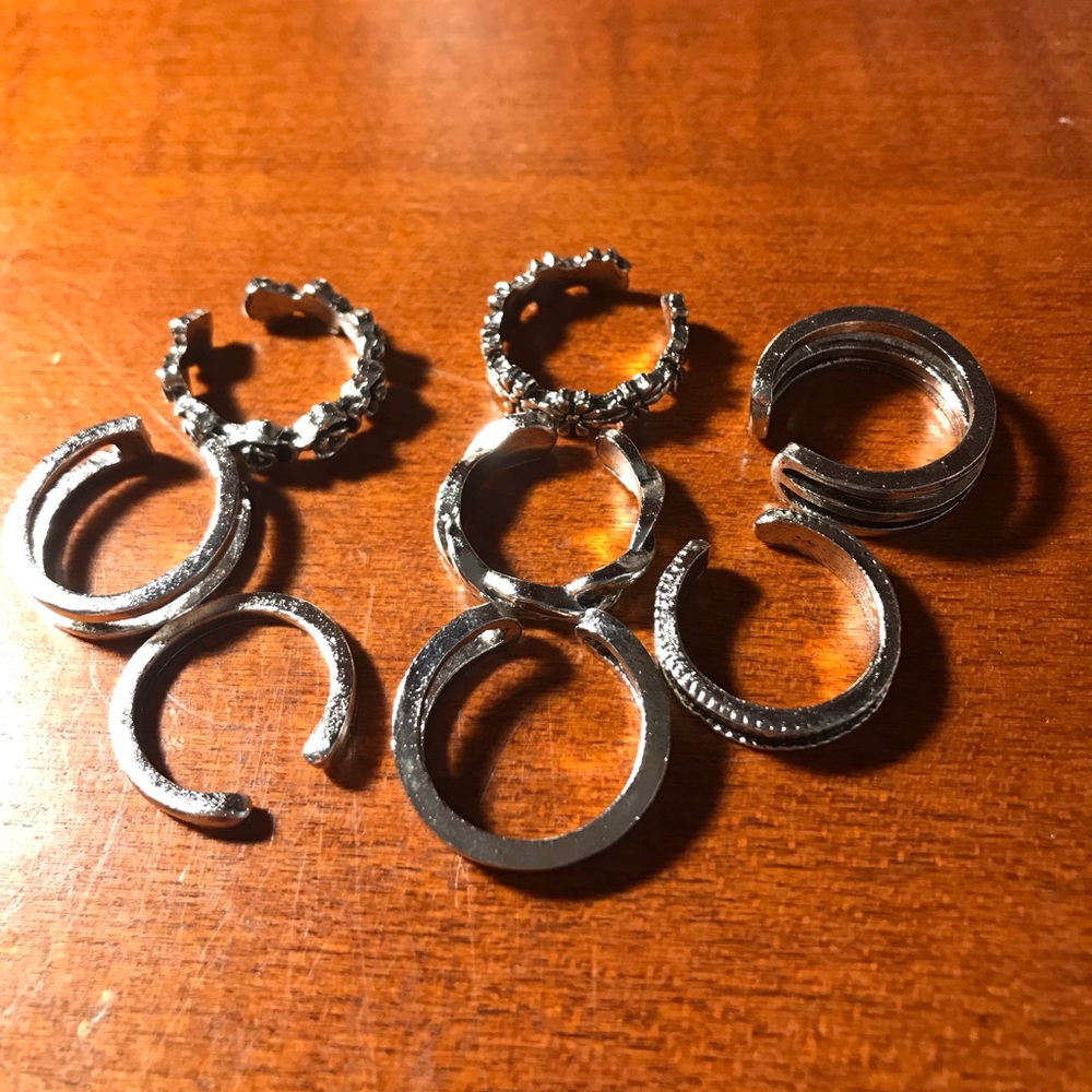 NWT pack of 8 silver plated rings/toe rings